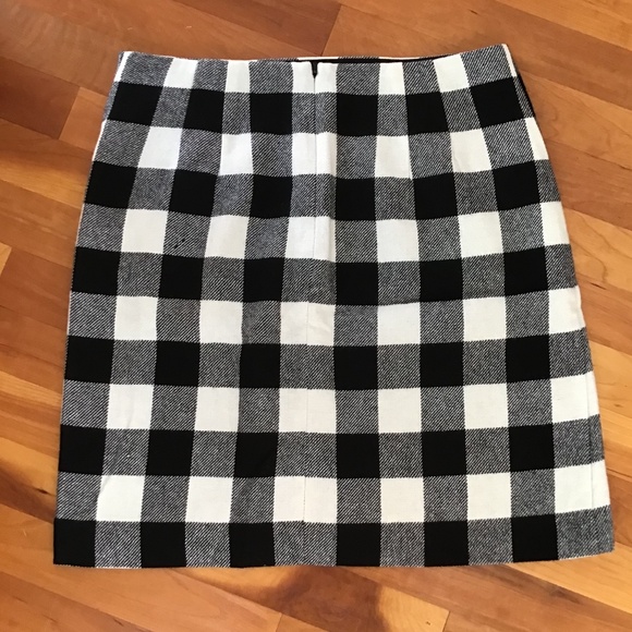 NEW Talbots Skirt Buffalo Check Wool Blend Fully Lined Size 6P Black White Plaid - Picture 3 of 11